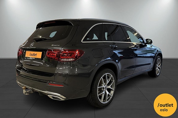Mercedes-Benz GLC300 de 7 of 28