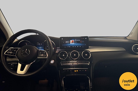 Mercedes-Benz GLC300 de 28 of 28