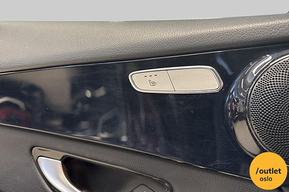 Mercedes-Benz GLC300 de 24 of 28