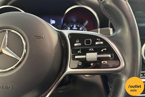 Mercedes-Benz GLC300 de 20 of 28