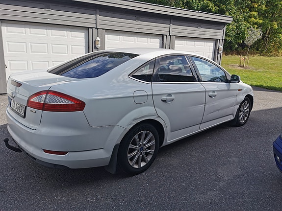Ford Mondeo 4 of 7