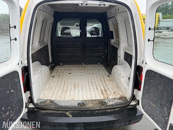 Volkswagen Caddy 10 of 16