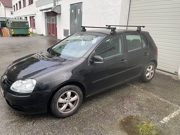 Volkswagen Golf V 6 of 8