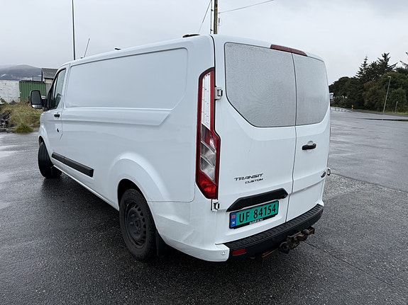Ford Transit Custom 320L 4 of 19