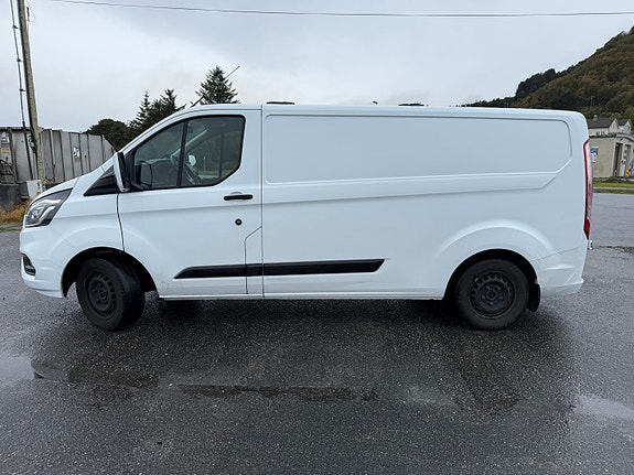 Ford Transit Custom 320L 3 of 19