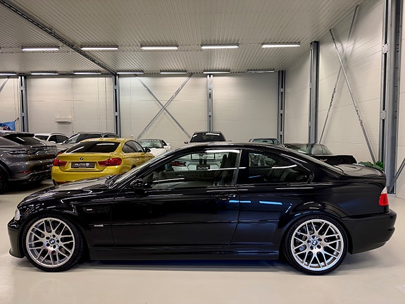 BMW M3 2 of 30