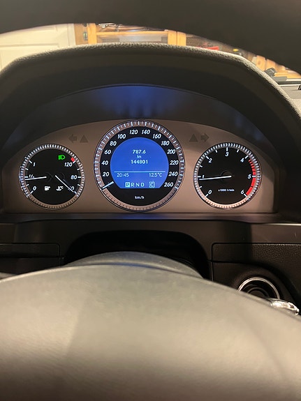 Mercedes-Benz C200 13 of 20