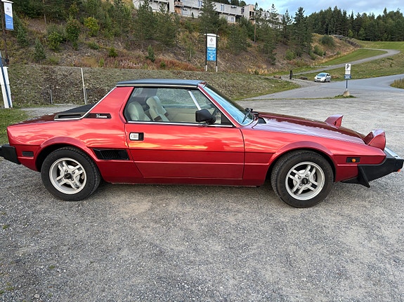 Fiat X 1/9 18 of 29