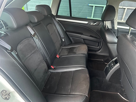 Skoda Superb 10 of 14