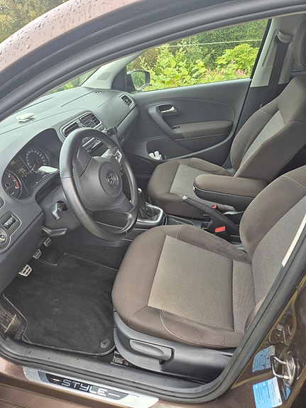 Volkswagen Polo 5 of 8