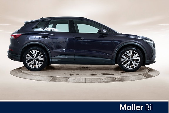 Audi Q4 e-tron 6 of 25