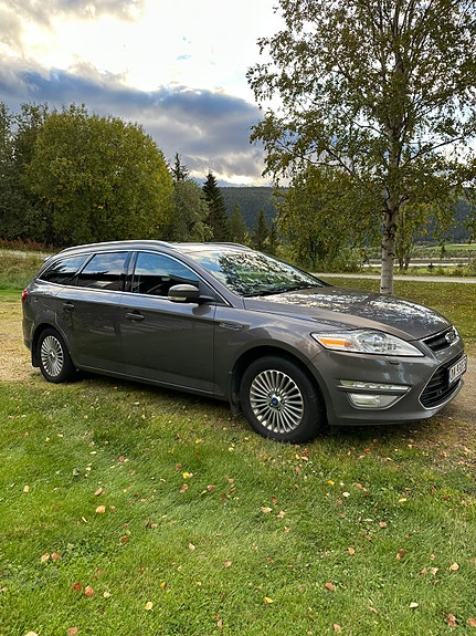 Ford Mondeo 9 of 26