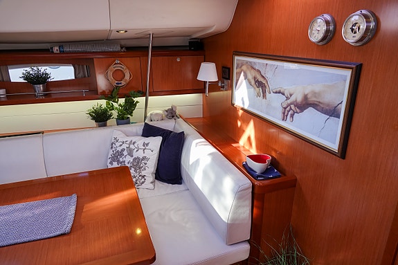 BENETEAU OCEANIS 54  – UNIK LANGTURSEILER MED ELEKTRISK FREMDRIFT 11 of 30