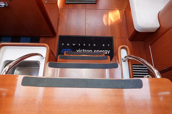 BENETEAU OCEANIS 54  – UNIK LANGTURSEILER MED ELEKTRISK FREMDRIFT 21 of 30