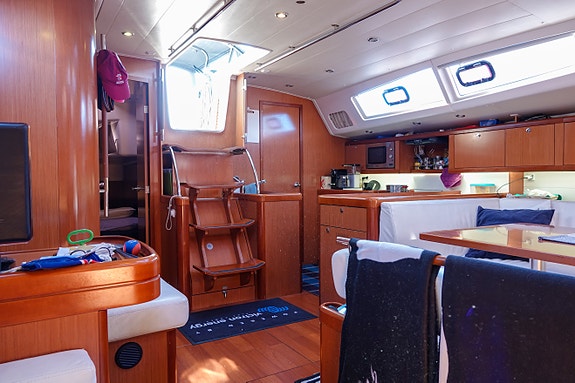 BENETEAU OCEANIS 54  – UNIK LANGTURSEILER MED ELEKTRISK FREMDRIFT 12 of 30