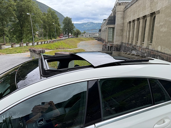 Mercedes-Benz CLA180 14 of 30