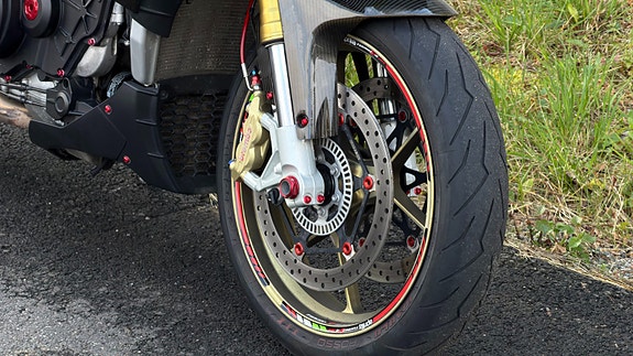Aprilia TUONO V4 APRC BLACK ABS / Carbon / Påkostet / AR-Slip On 3 of 18