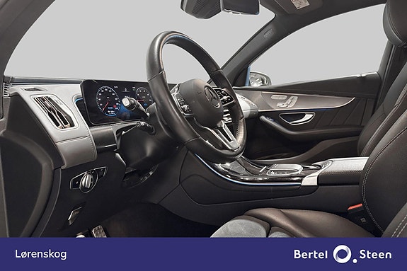 Mercedes-Benz EQC400 9 of 29