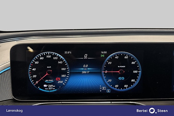 Mercedes-Benz EQC400 18 of 29