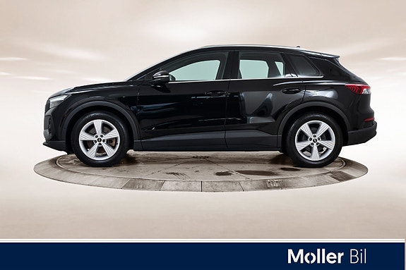 Audi Q4 e-tron 2 of 25