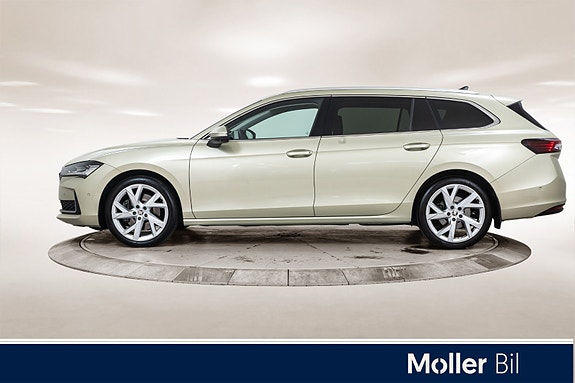 Skoda Superb 2 of 21