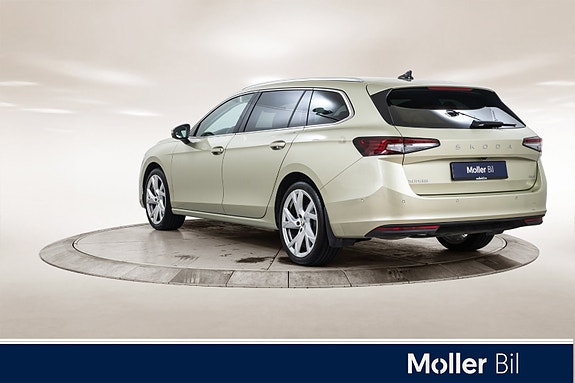 Skoda Superb 3 of 21