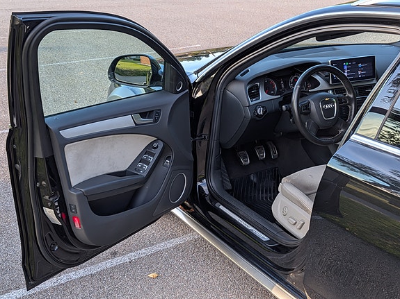 Audi A4 allroad 14 of 30