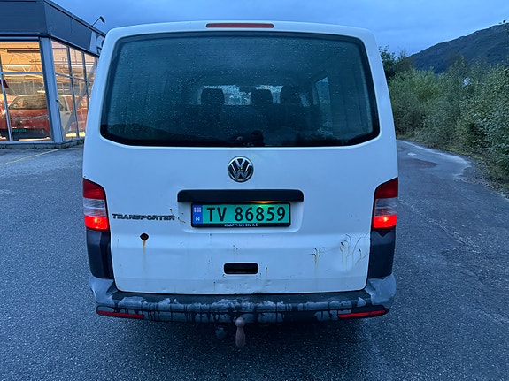 Volkswagen Transporter 10 of 30