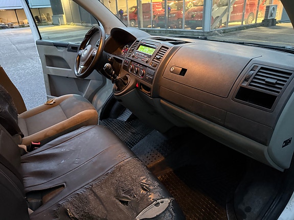 Volkswagen Transporter 29 of 30