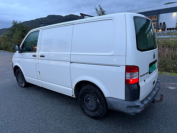 Volkswagen Transporter 12 of 30