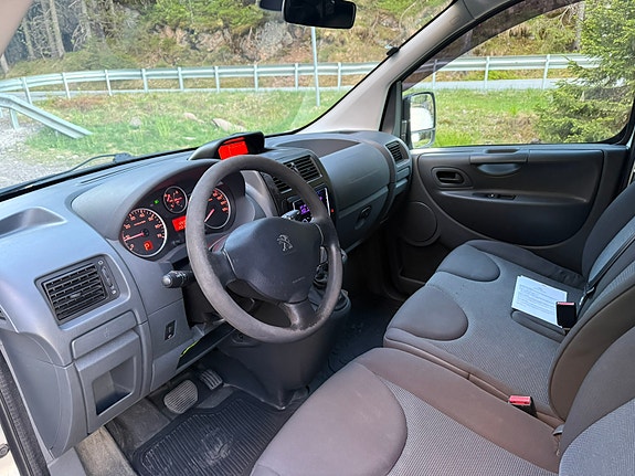 Peugeot Expert 8 of 14