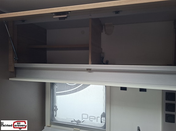 Adria Altea 472PK 6 of 18