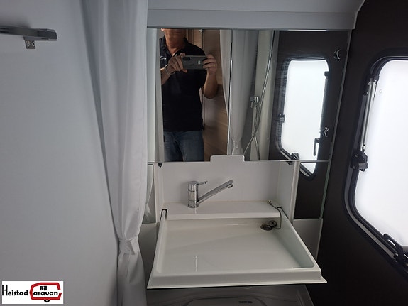 Adria Altea 472PK 17 of 18