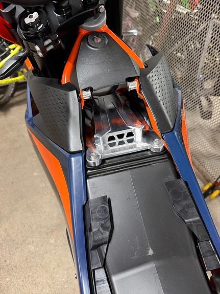 KTM 690 SMC 10 of 10