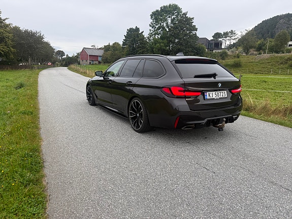 BMW 530e 18 of 18