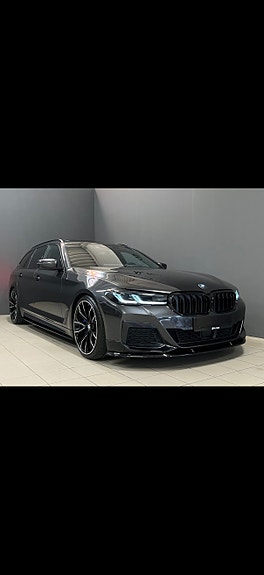 BMW 530e 2 of 18