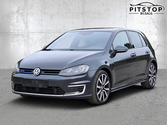 Volkswagen Golf VII 3 of 29