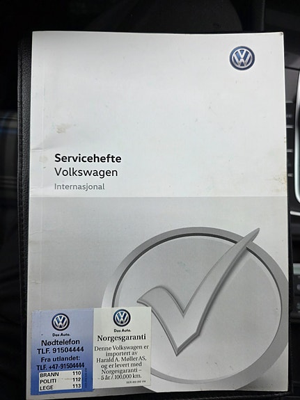 Volkswagen Golf VII 29 of 29