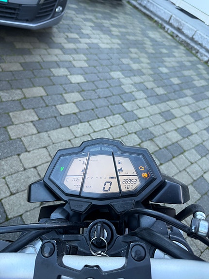 Yamaha MT-125 6 of 6