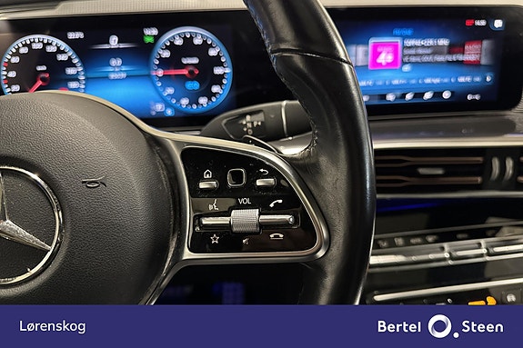 Mercedes-Benz EQC400 18 of 30