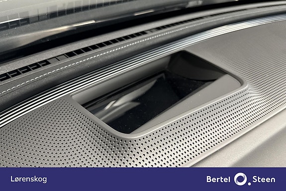 Mercedes-Benz EQC400 10 of 30