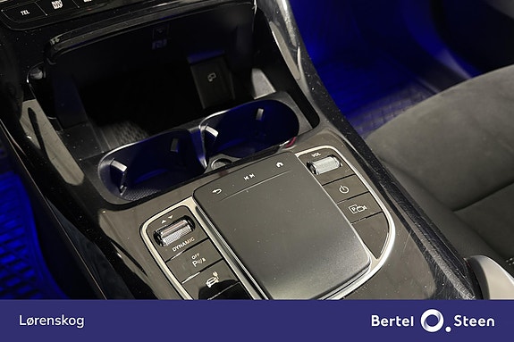 Mercedes-Benz EQC400 28 of 30