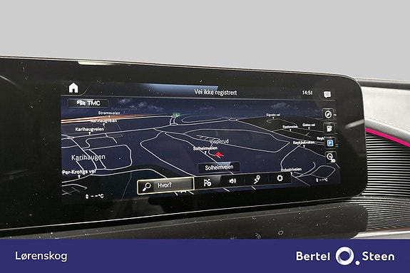 Mercedes-Benz EQC400 22 of 30