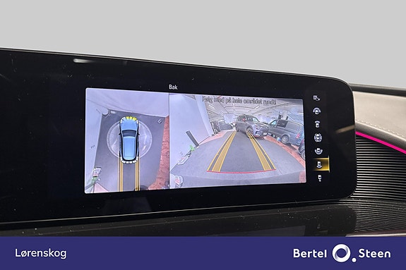 Mercedes-Benz EQC400 26 of 30