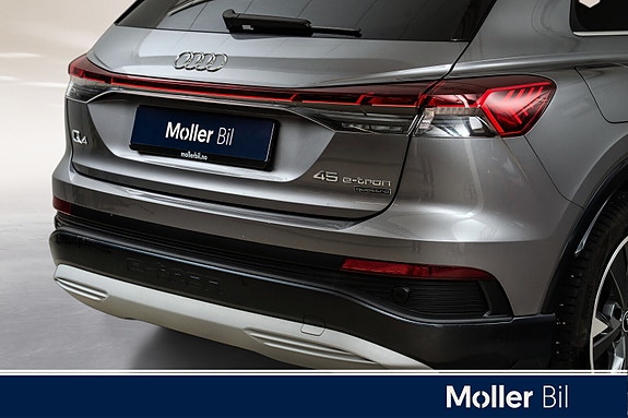 Audi Q4 e-tron 5 of 17