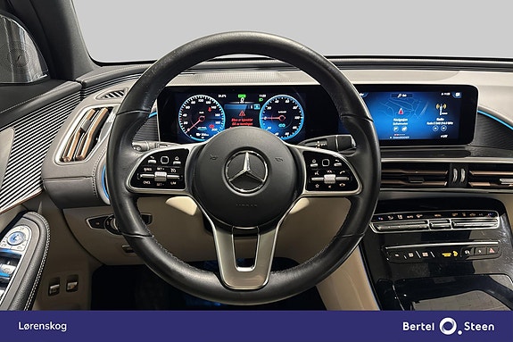 Mercedes-Benz EQC400 17 of 30