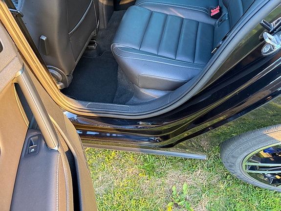 Volkswagen Golf VII 28 of 28