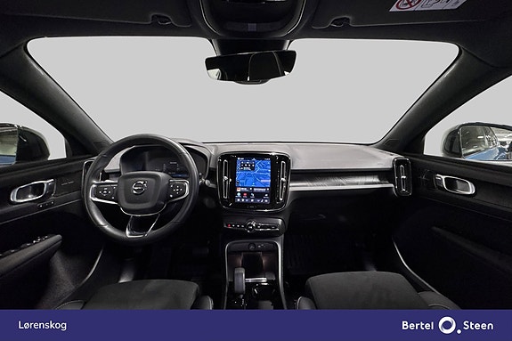 Volvo C40 16 of 29