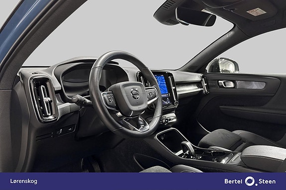 Volvo C40 9 of 29