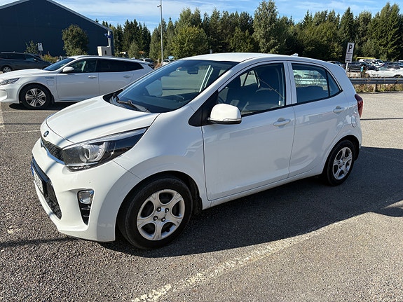 Kia Picanto 2 of 12